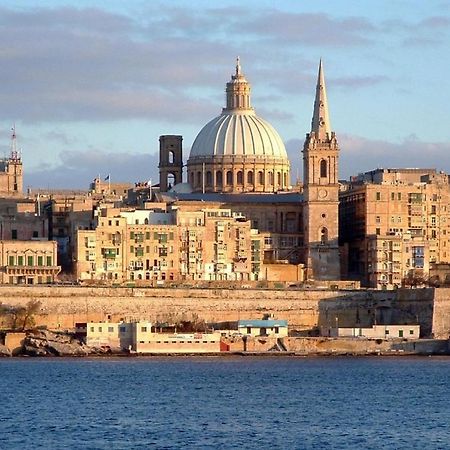 Modern 1Br Maisonette Steps From The Promenade Sliema Extérieur photo