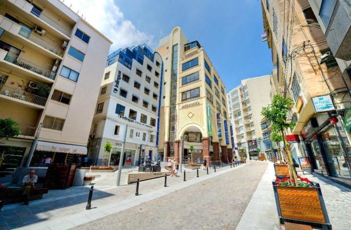 Modern 1Br Maisonette Steps From The Promenade Sliema Extérieur photo