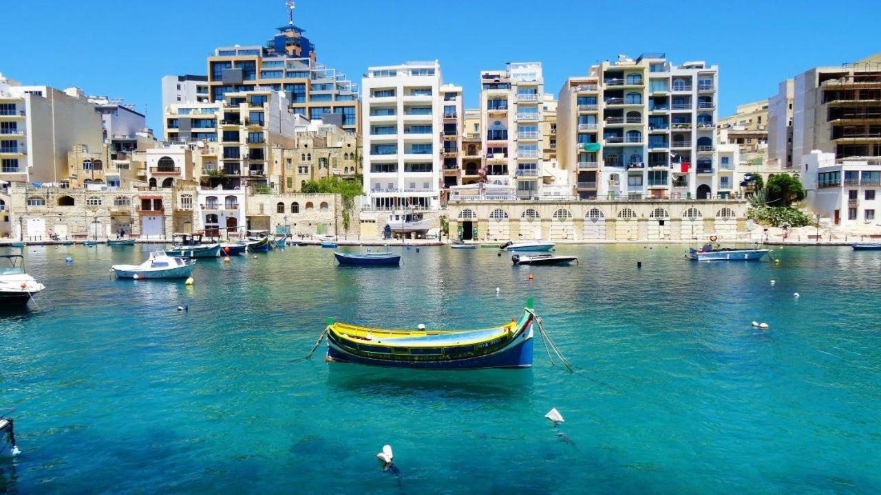 Modern 1Br Maisonette Steps From The Promenade Sliema Extérieur photo