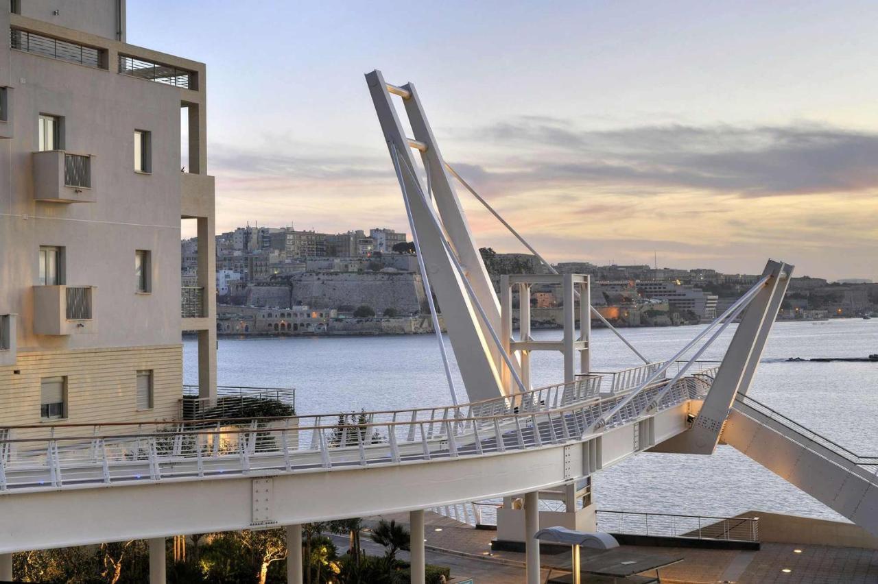 Modern 1Br Maisonette Steps From The Promenade Sliema Extérieur photo